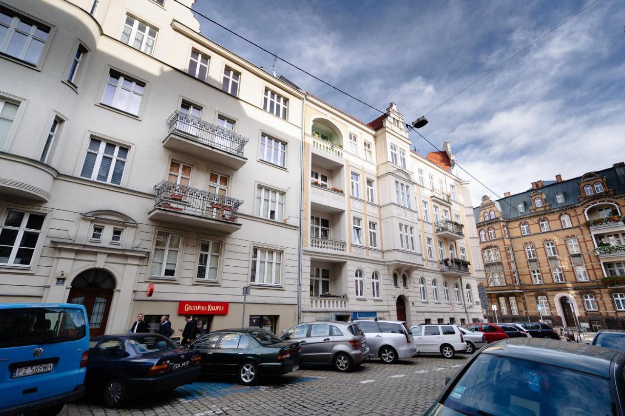 Elegant Very Berry Studios In Poznan Center By Noclegi Renters 외부 사진